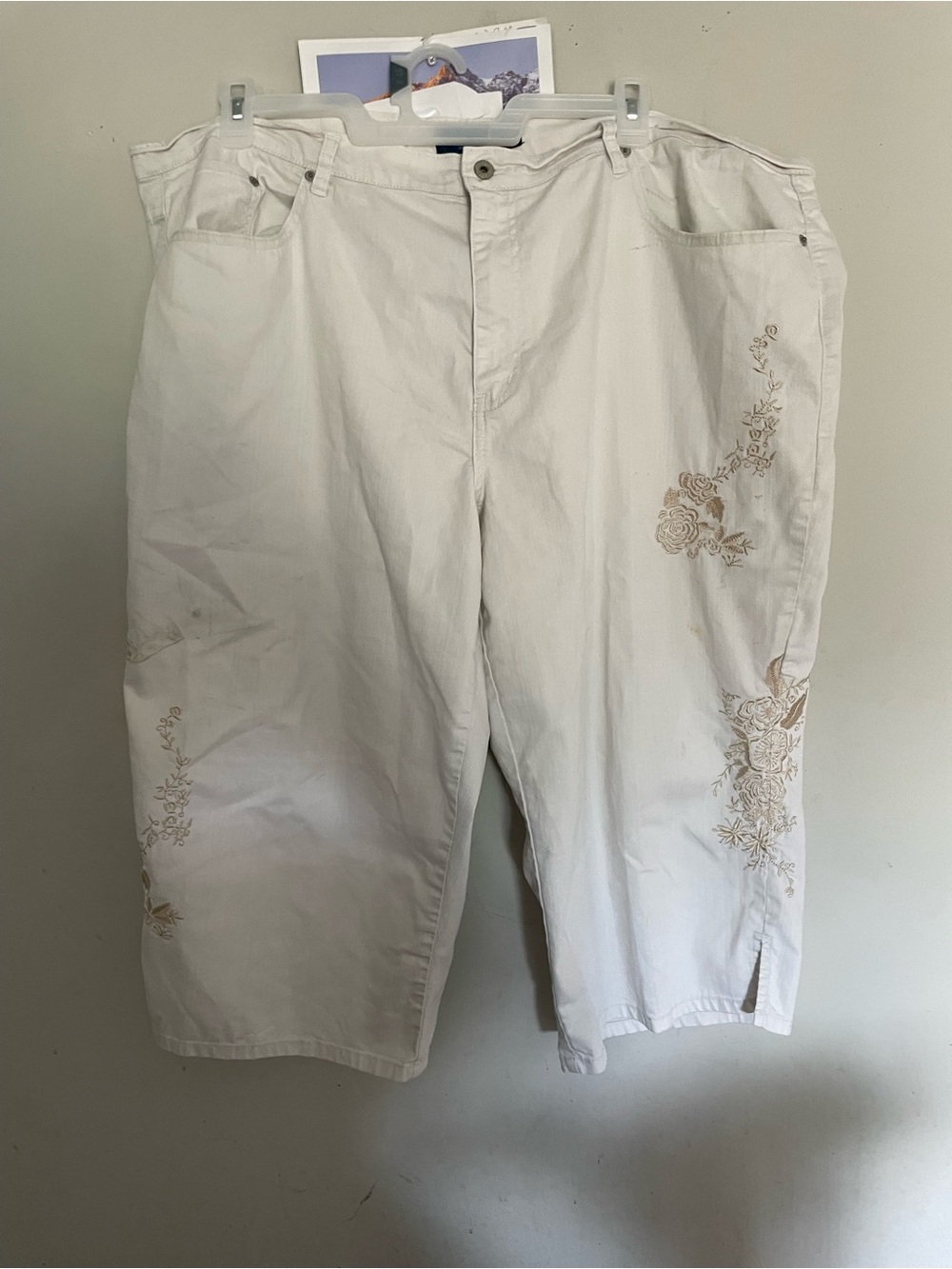 Men's Cream Embroidered Casual capris